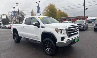 2022 GMC Sierra Limited SLE