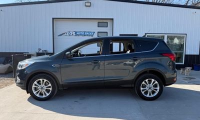 2019 Ford Escape SE