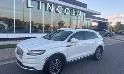 2022 Lincoln Nautilus Standard