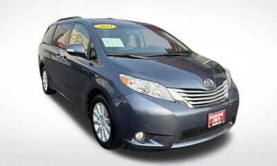 2013 Toyota Sienna XLE