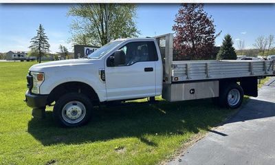 2021 Ford F-350 SD Stake BED