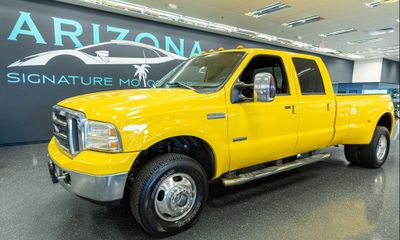 2006 Ford F-350 Lariat