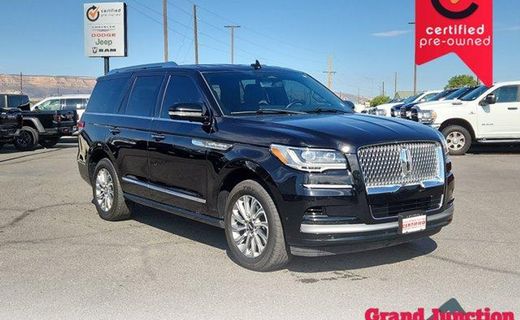 2024 Lincoln Navigator Premiere