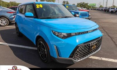 2024 Kia Soul EX
