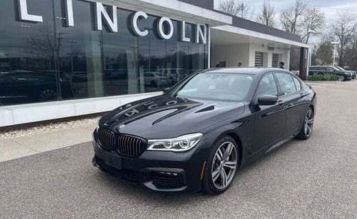 2018 BMW 750I