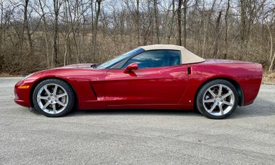 2009 Chevrolet Corvette Base