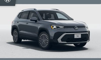 2026 Volkswagen Taos 4MOTION SE
