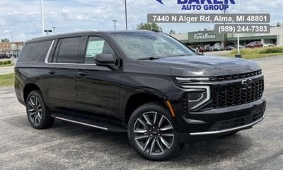 2026 Chevrolet Suburban LS