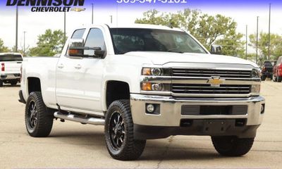 2018 Chevrolet Silverado HD LT