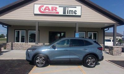 2025 Ford Escape ST Line