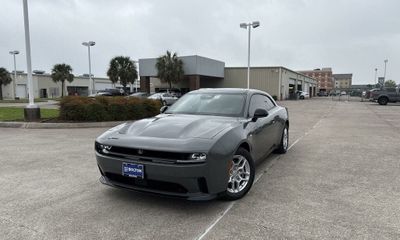 2025 Dodge Charger Daytona R T