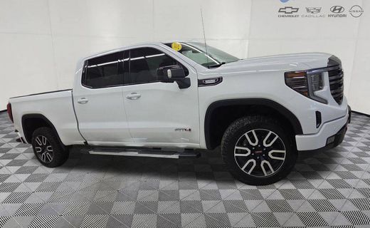 2023 GMC Sierra AT4