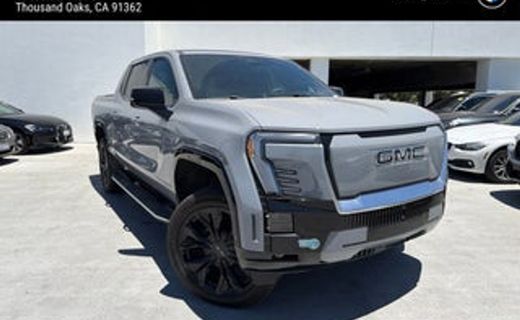 2025 GMC Sierra Denali
