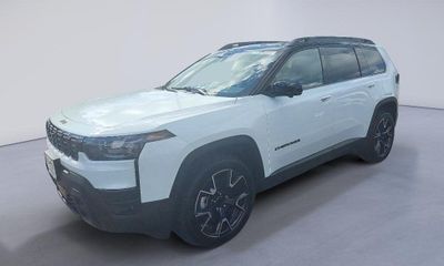 2026 Jeep Cherokee Overland