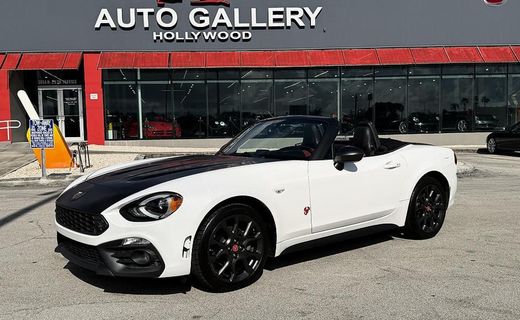 2017 Fiat 124 Spider Classica