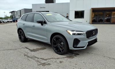 2026 Volvo XC60 Ultra Black Edition