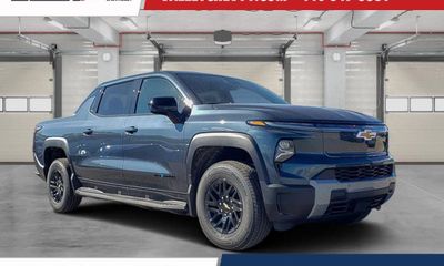 2026 Chevrolet Silverado 2LT