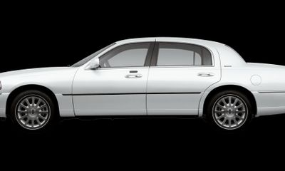 2006 Lincoln Town CAR Designer Series