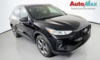 2025 Ford Escape ST Line