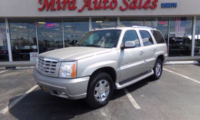 2005 Cadillac Escalade Luxury