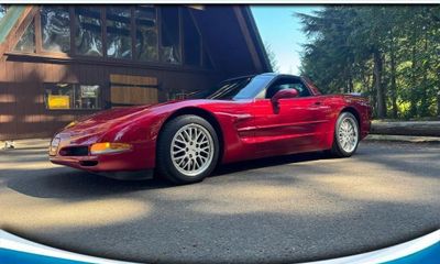 2002 Chevrolet Corvette Coupe