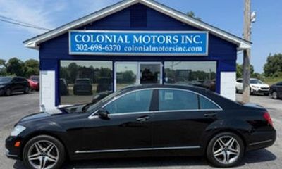 2011 Mercedes-Benz S-Class S550 4 Matic