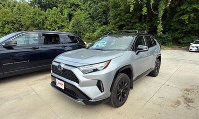 2024 Toyota RAV4 XSE