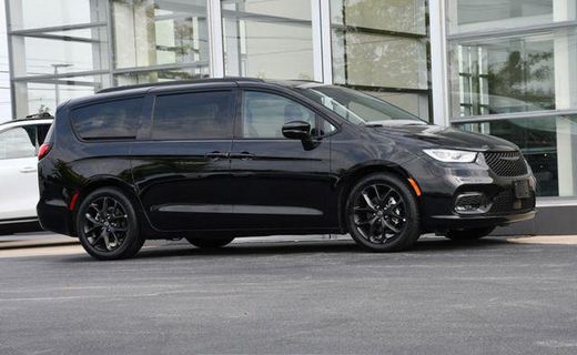 2026 Chrysler Pacifica Limited