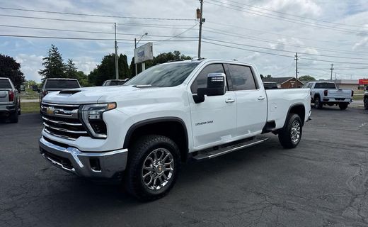 2025 Chevrolet Silverado HD LTZ