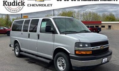 2025 Chevrolet Express LT