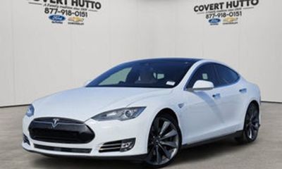2016 Tesla Model S 70