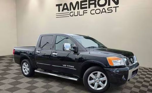 2014 Nissan Titan SV