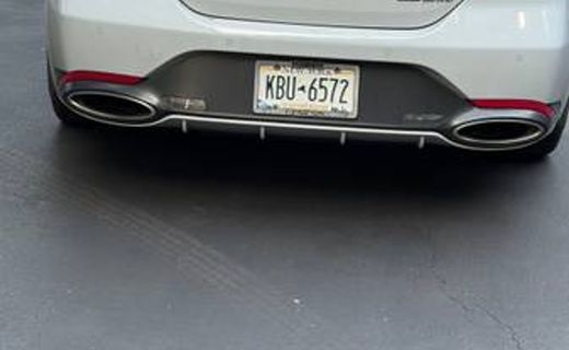 2023 Genesis G70