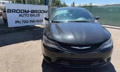 2017 Chrysler 200 Limited