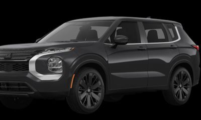 2026 Mitsubishi Outlander SE Trail Edition