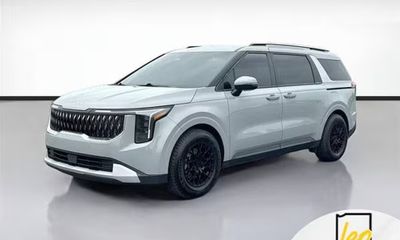 2025 Kia Carnival EX