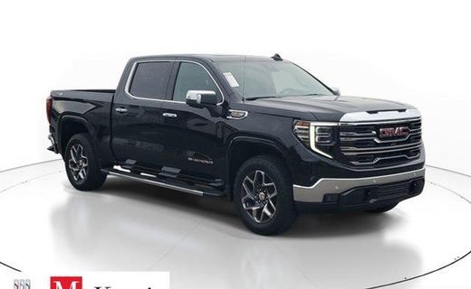2026 GMC Sierra SLT