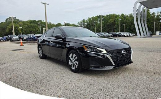 2025 Nissan Altima S