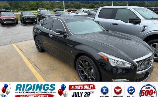 2019 Infiniti Q70 37 Luxe