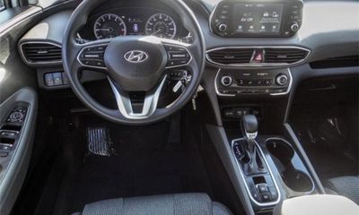 2020 Hyundai Santa FE SE