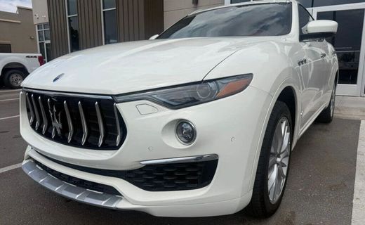 2019 Maserati Levante Luxury
