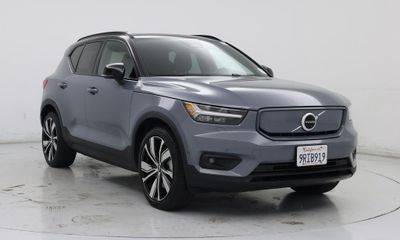 2022 Volvo XC40 Recharge Level 3