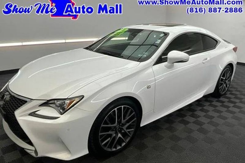 2016 Lexus RC — a typically priced live listing