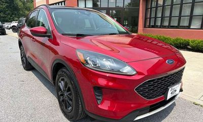 2021 Ford Escape SE
