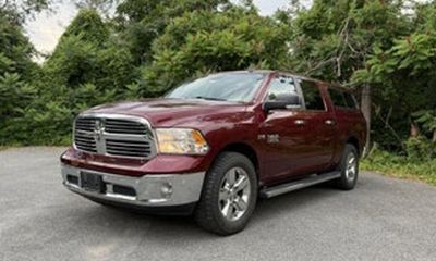 2016 Ram 1500 SLT