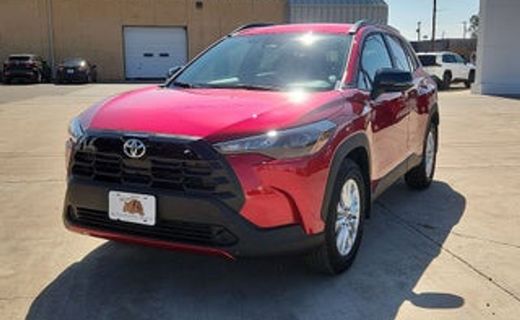 2026 Toyota Corolla Cross LE