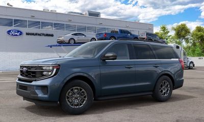 2027 Ford Expedition Active
