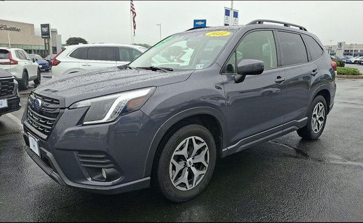 2022 Subaru Forester Premium