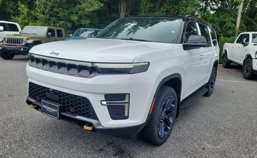 2026 Jeep Grand Wagoneer Base