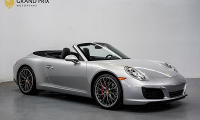 2018 Porsche 911 Carrera S GTS